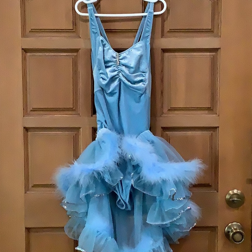 Two piece child dance costume.